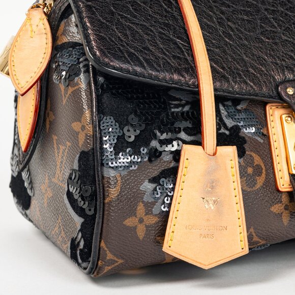 Louis Vuitton AW/10 Carrousel Monogram Fleur de Jais Sequined Velvet Handbag - Picture 9 of 15